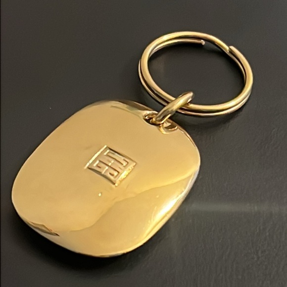 Rare Vintage Designer Givenchy Paris Logo Runway Key Tag Chain - Picture 1 of 16